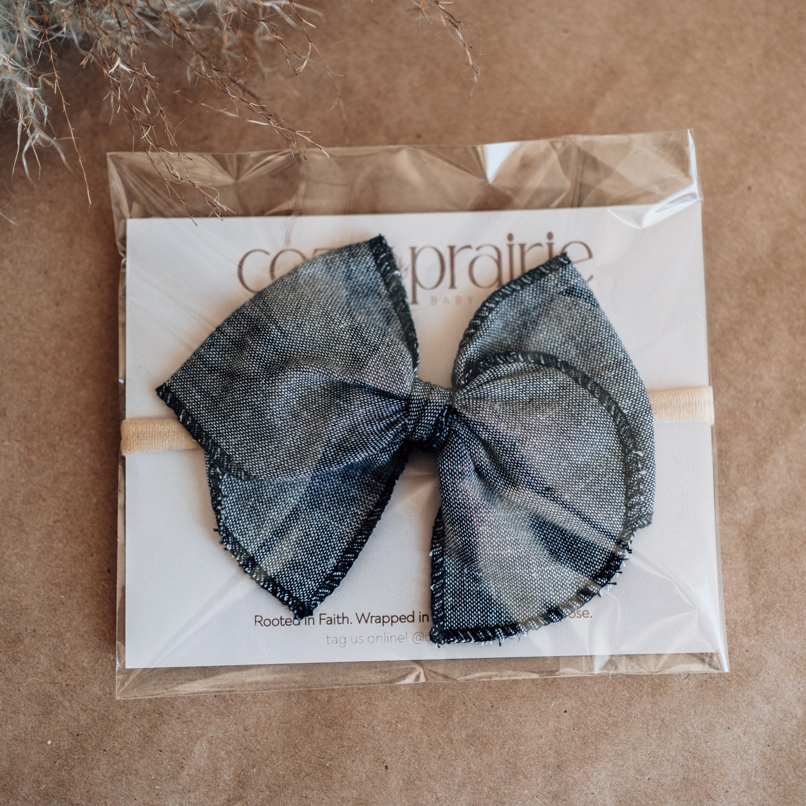 Charcoal Linen Bow - Cozy Prairie Baby Boutique